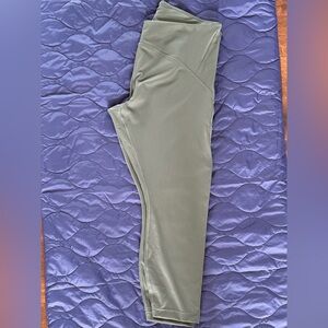 lululemon athletica Olive Green Leggings w/ pocket, Sz ~16-18